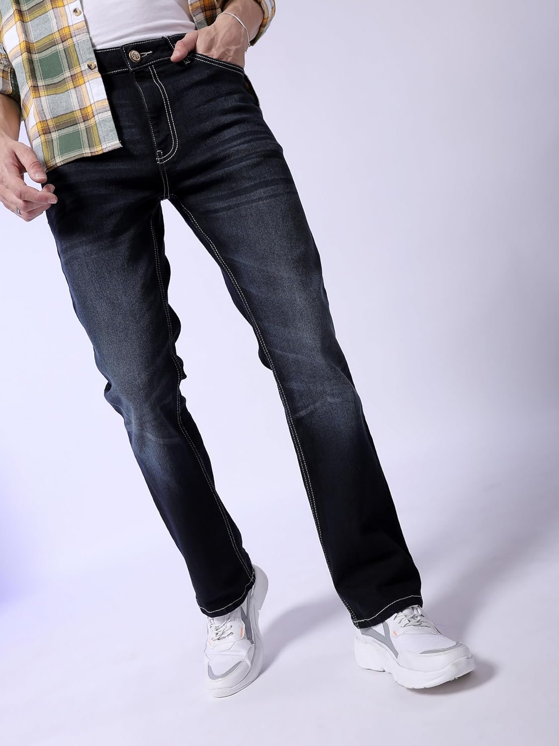 The Indian Garage Co Men Mid Rise Bootcut Solid Mid-Rise Stretchable Jeans - Image 3