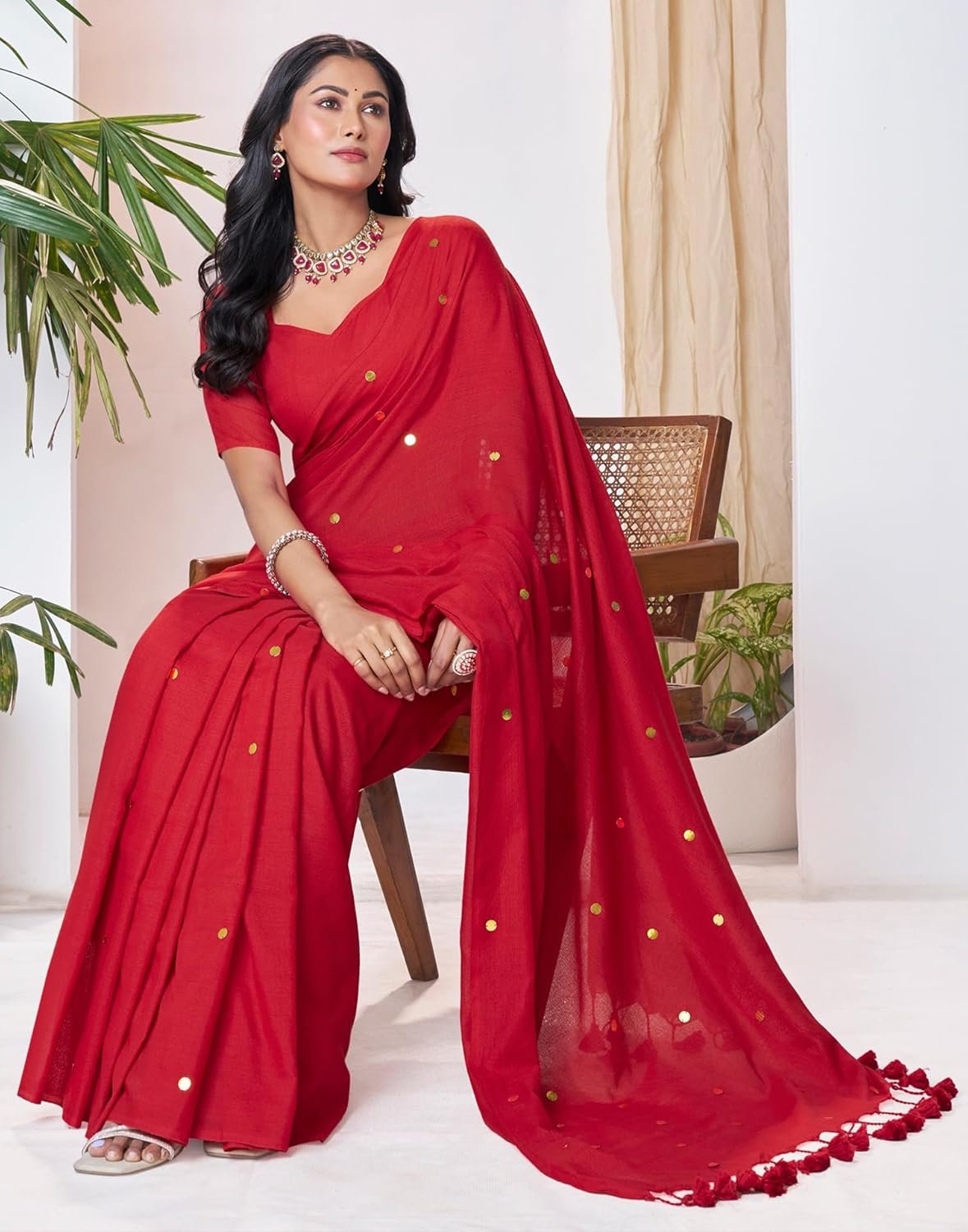 SIRIL Women's Cotton Linen Sequence Saree With Unstitched Blouse Piece - Image 4