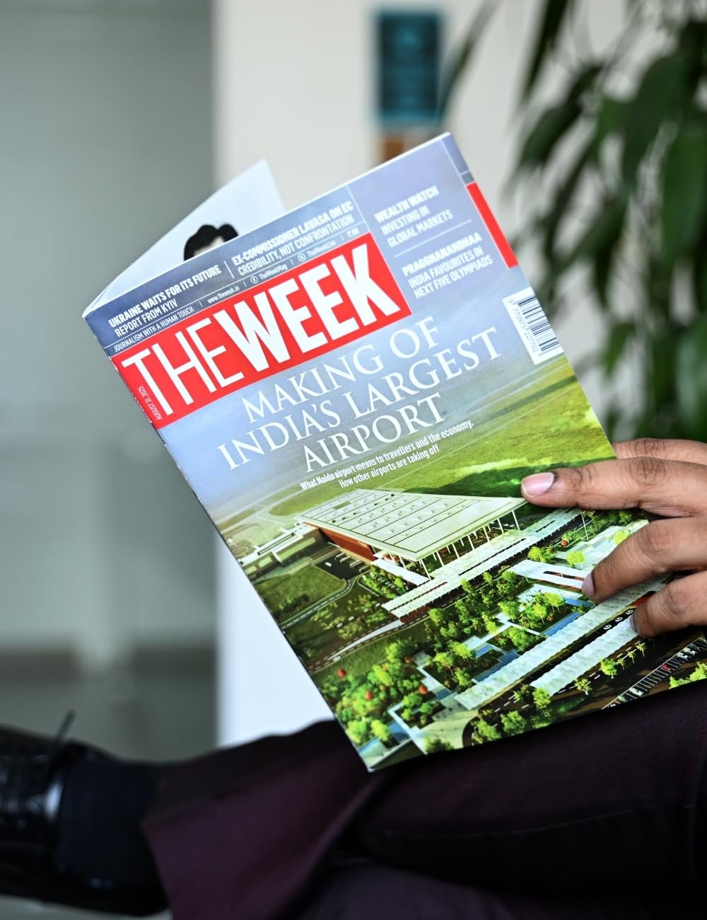 The Week Magazine Subscription – 1 Year (52 Issues, English) | Current Affairs, Politics, Business & Lifestyle - Image 7