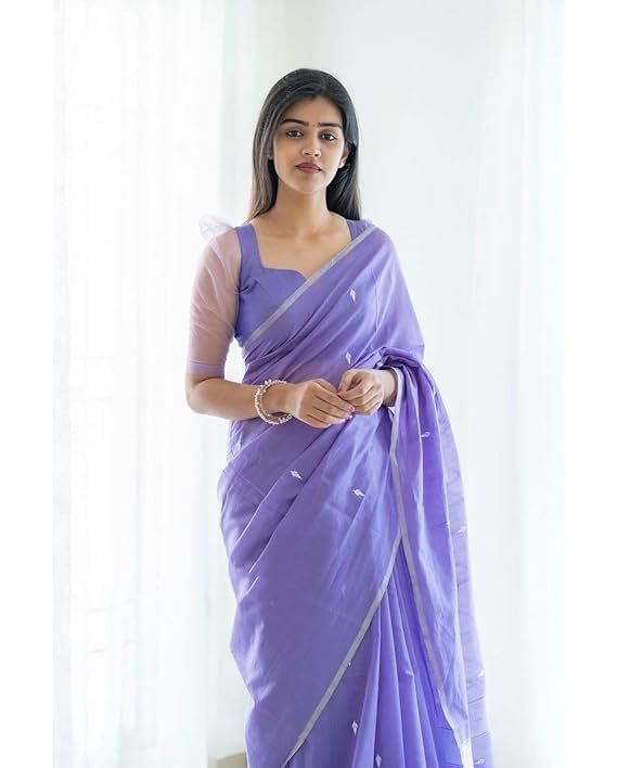 Yashika Women's Saree - Image 4